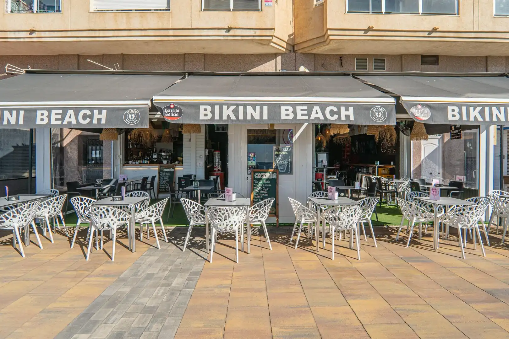 Commercial properties for transfer in Rincón de la Victoria  with Air Conditioner, Terrace and Furnished
