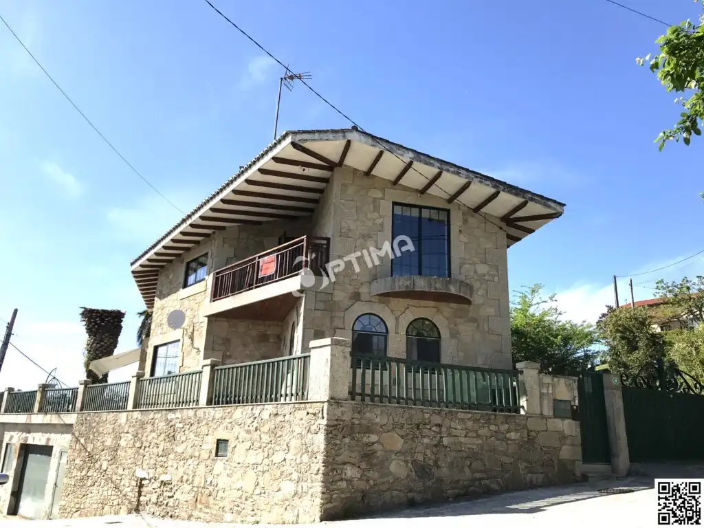 Vista exterior de Casa o chalet en venta en Ames con Terraza y Piscina
