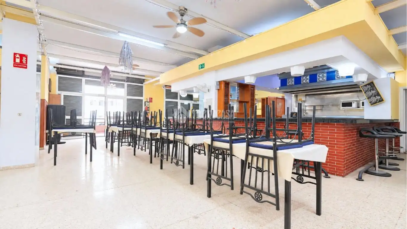 Local comercial en venda a La Salud - La Salle, imagen 3
