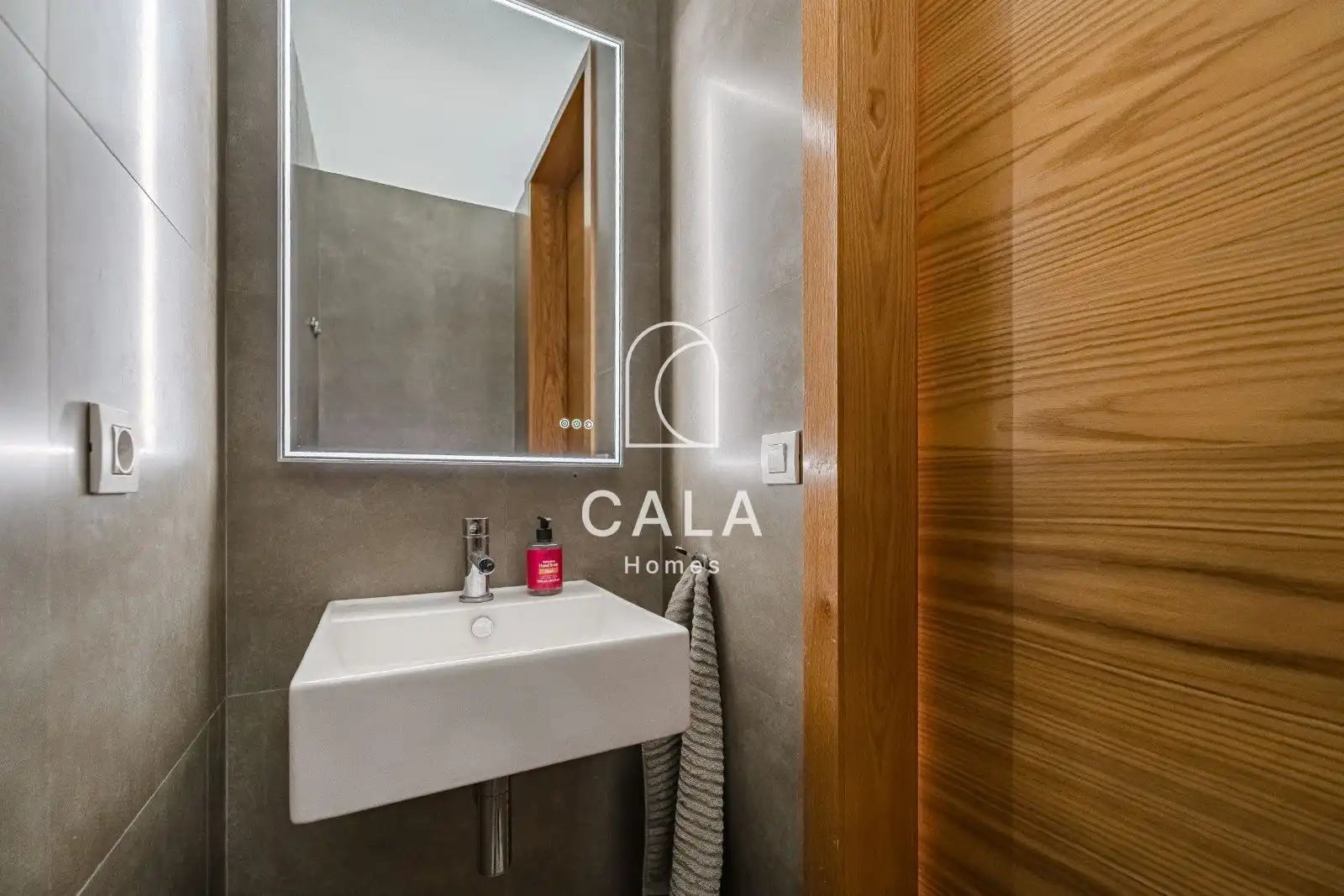 Badezimmer von Maisonette zum Verkauf in Adeje mit Klimaanlage, Terrasse und Abstellraum