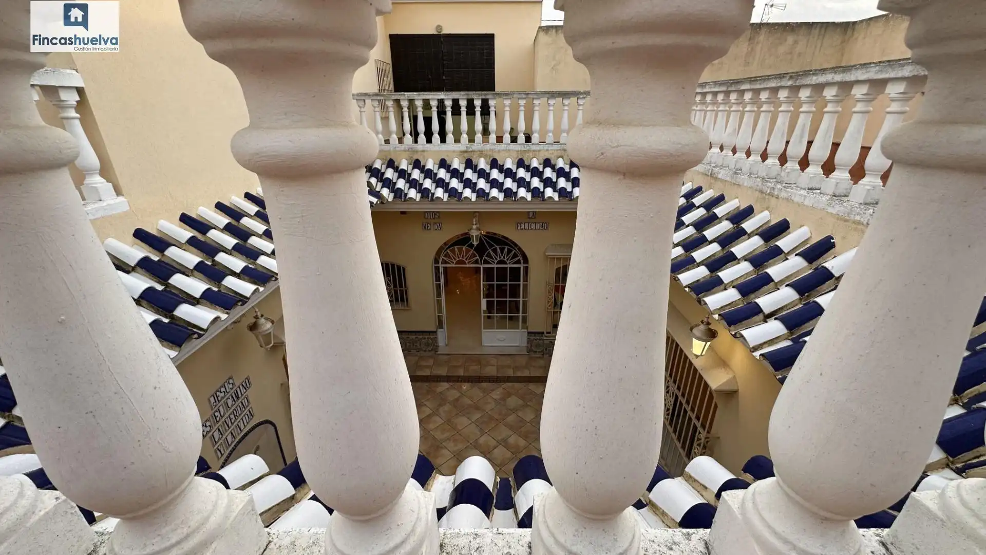 Houses for sale in Moguer  with Private garden, Terrace and Storage room