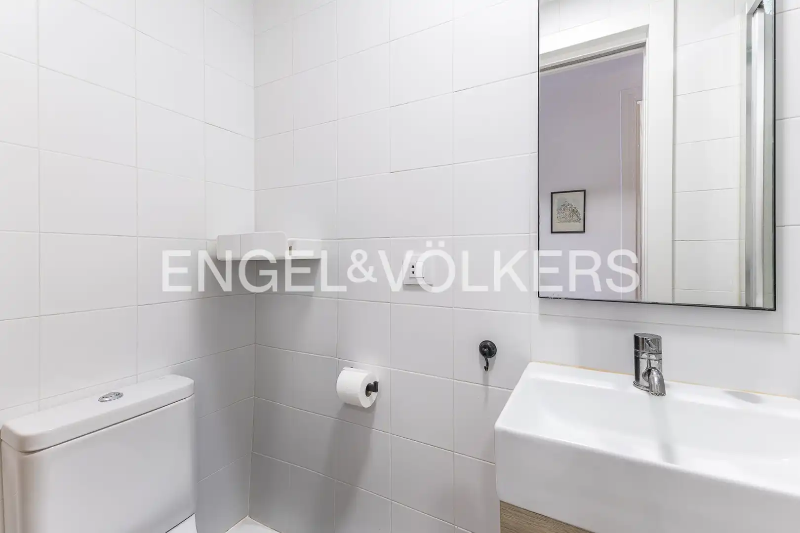 Baño de Piso en venta en Barcelona con Calefacción, Parquet y Balcón
