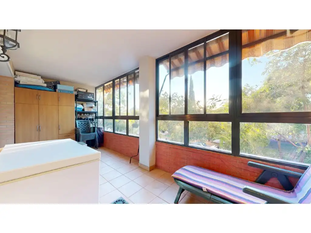 Exterior view of Flat for sale in Valencia  with Air Conditioner, Terrace and Community pool