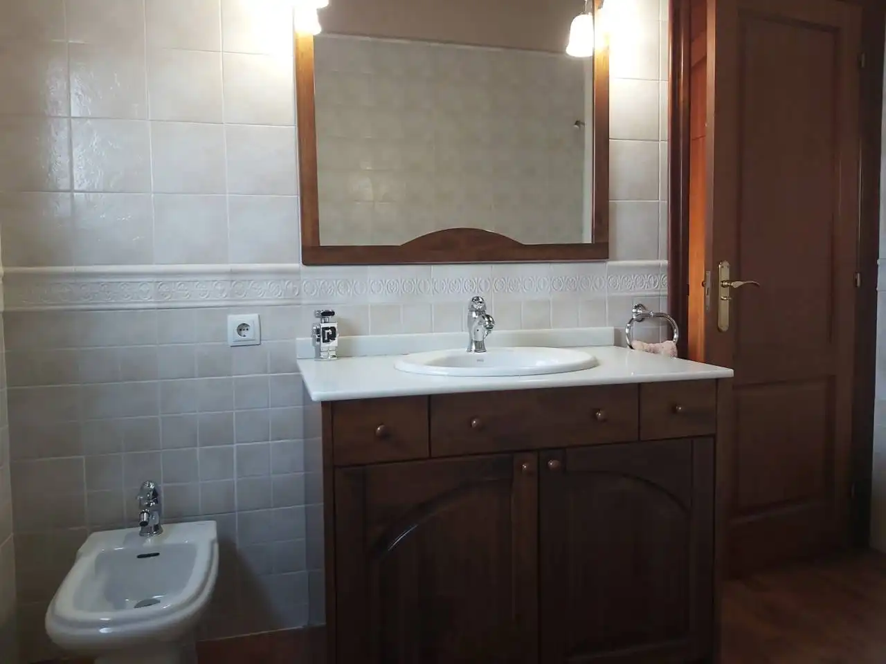 Bathroom of Houses for sale in Sant Cugat del Vallès  with Air Conditioner, Heating and Private garden