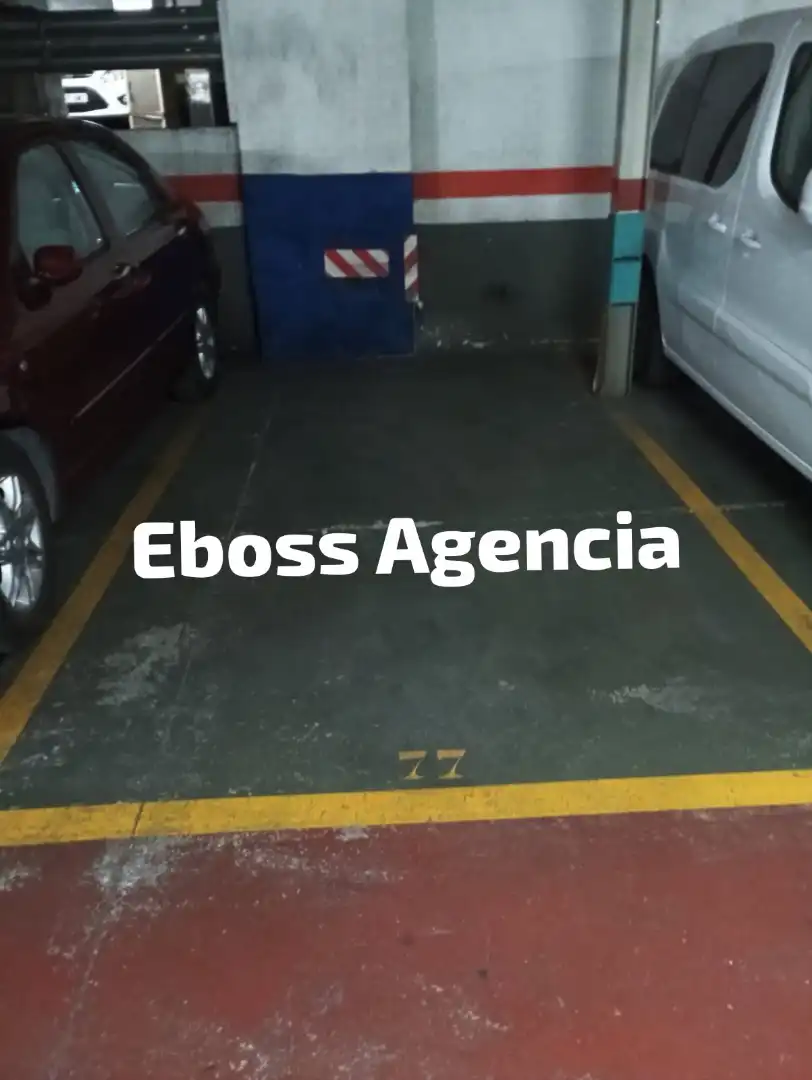 Aparcament de Garatge en venda en Badalona