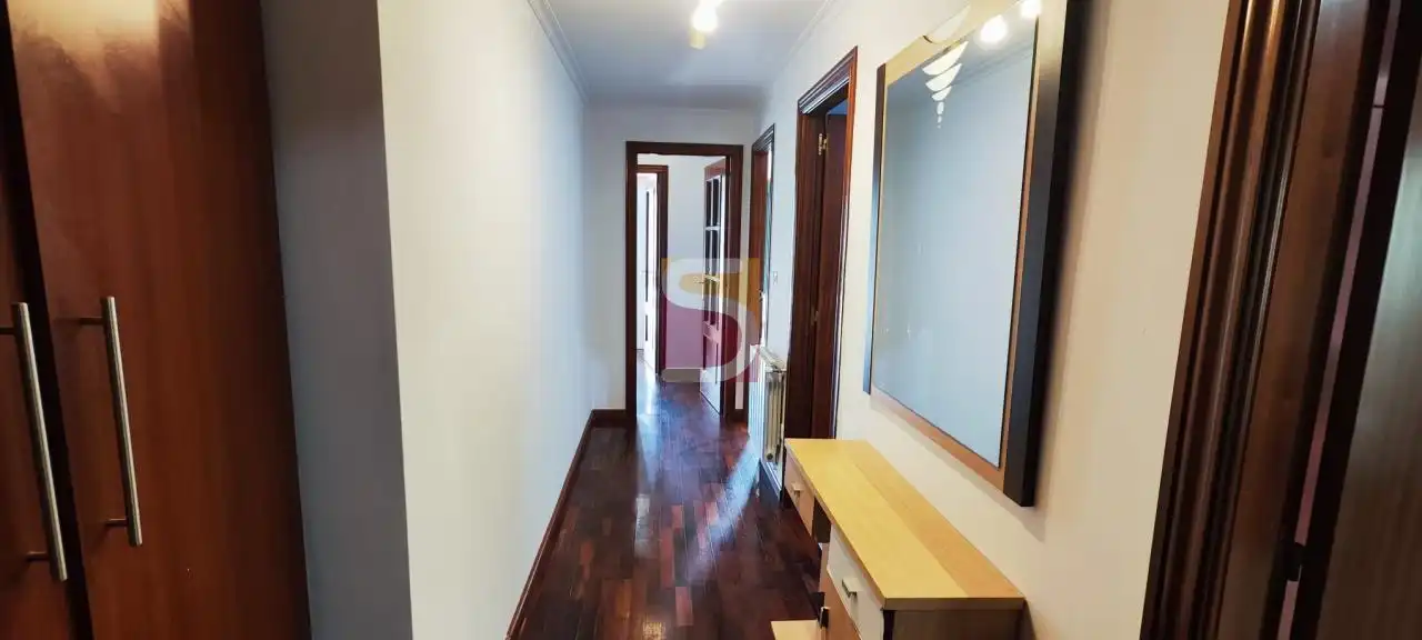Wohnung zur Miete in Gondomar mit Heizung, Abstellraum und Möbliert