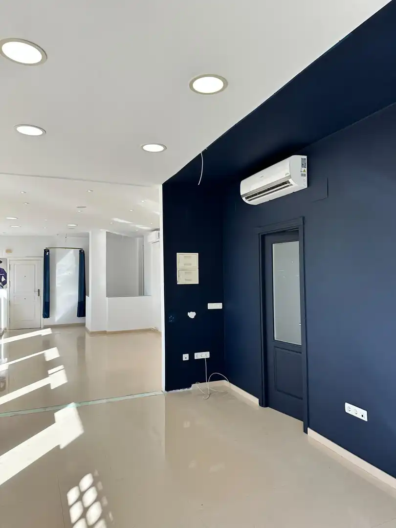 Local de alquiler en Torrenueva Costa