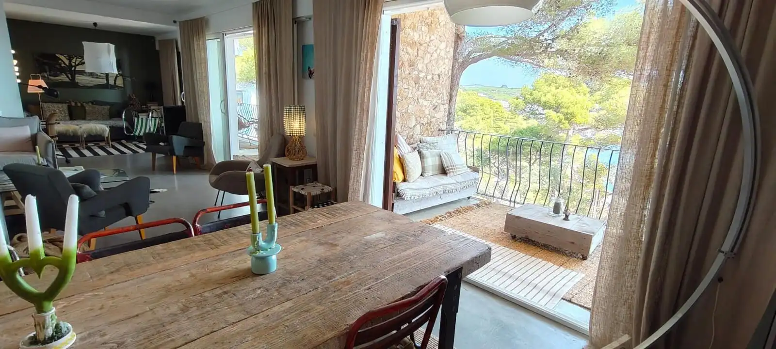 Esszimmer von Dachboden zum Verkauf in Palafrugell mit Klimaanlage, Heizung und Terrasse