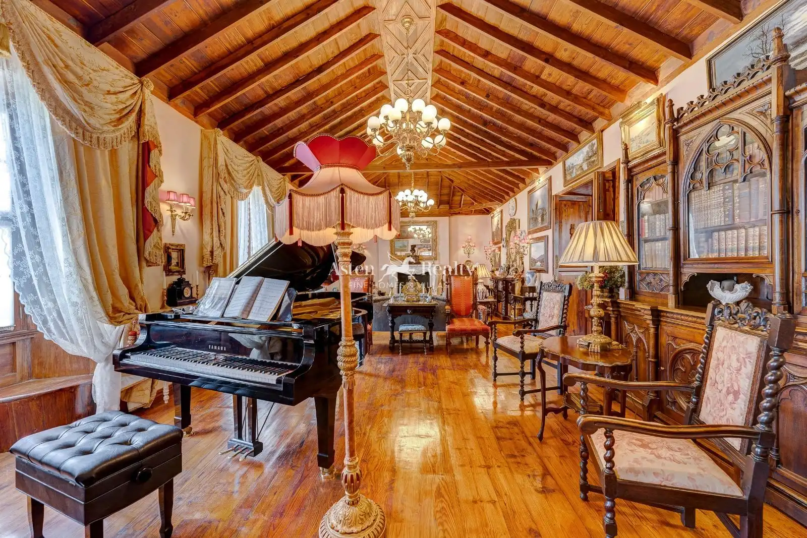 Sala d'estar de Casa o xalet en venda en Icod de los Vinos amb Terrassa i Moblat