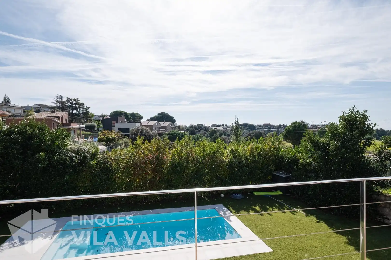 Piscina de Casa o xalet en venda en Bigues i Riells del Fai amb Aire condicionat, Jardí privat i Parquet