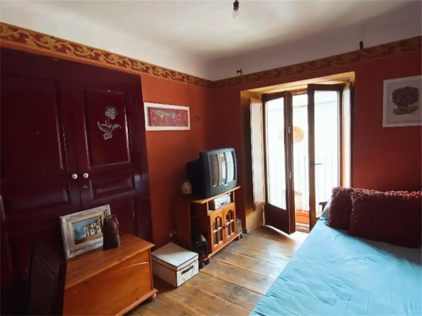 Habitación de Casa adosada en venta en Esterri d'Àneu con Parquet