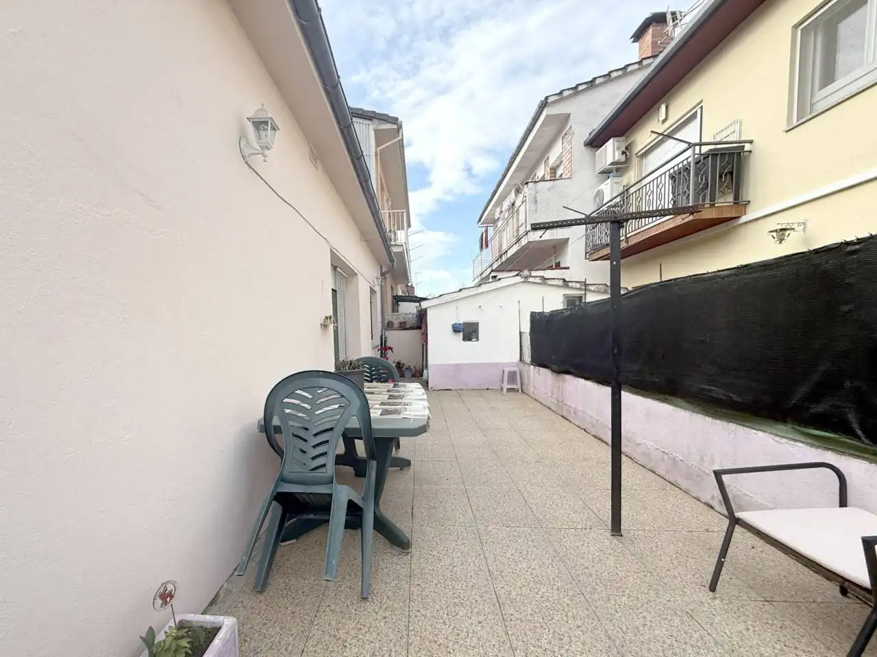 Terrace of Detached homes for sale in Olot  with Heating, Private garden and Terrace