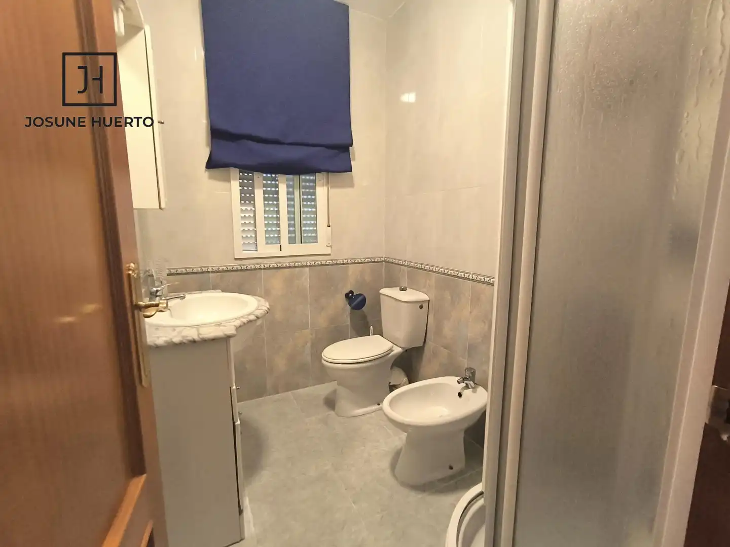 Bathroom of Flat for sale in Zalamea de la Serena  with Air Conditioner, Furnished and Balcony