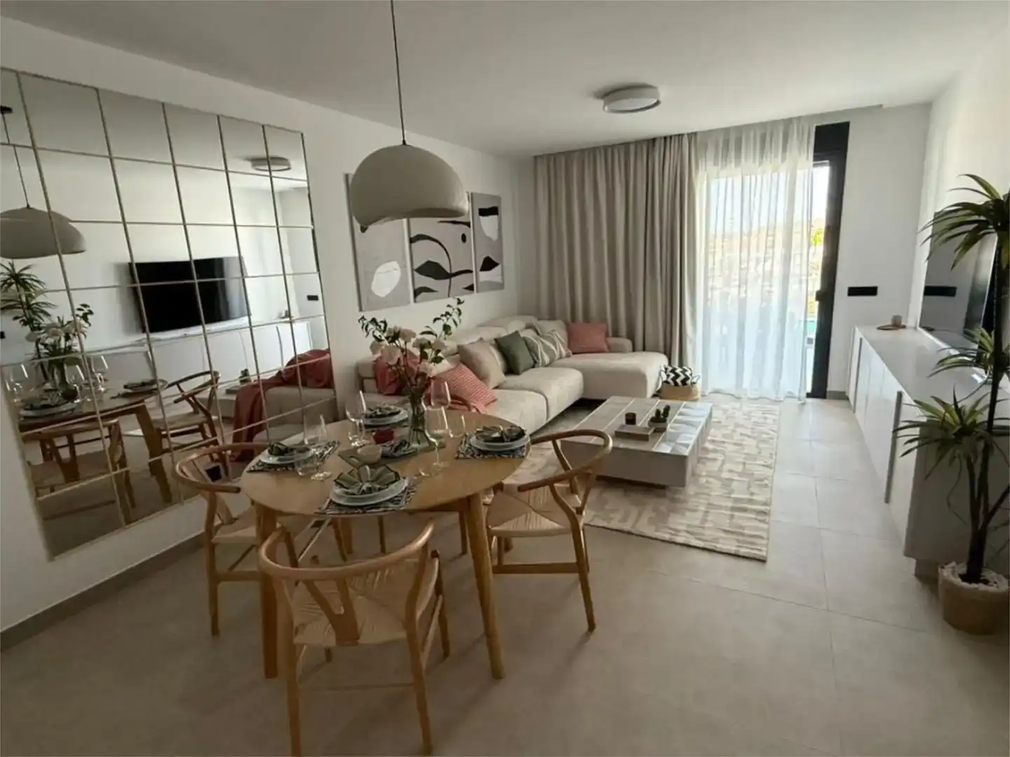 Wohnzimmer von Wohnung zur Miete in Adeje mit Schwimmbad