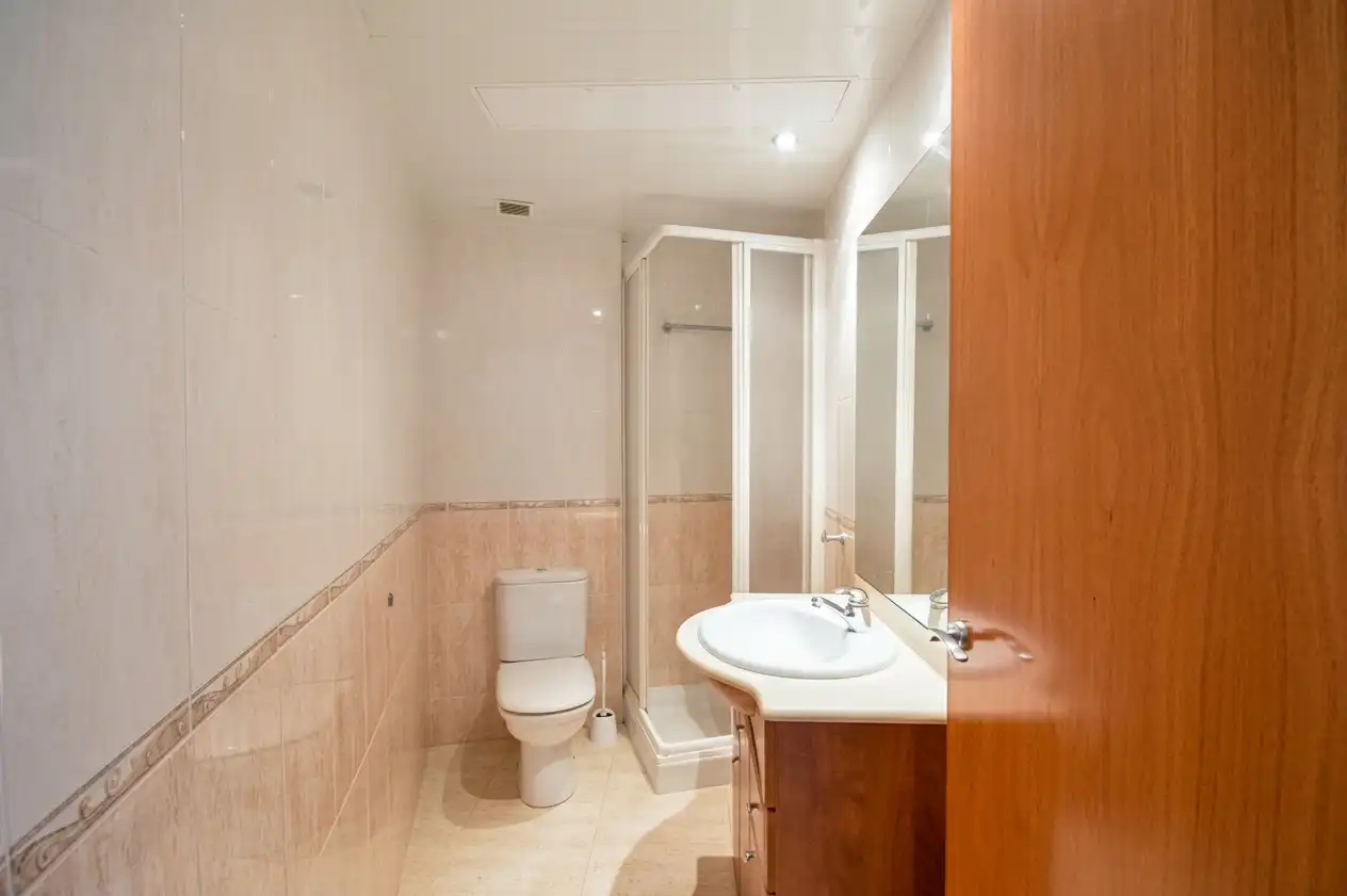 Adosado con terraza en venta en Avinguda dels Hostalets de Pierola, imagen 18