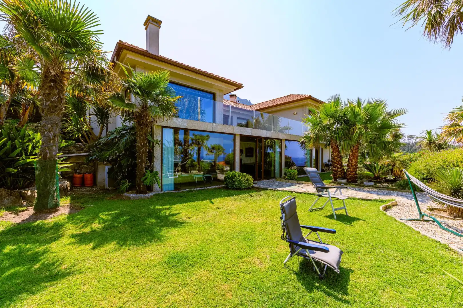 Exterior view of Houses for sale in Oia  with Air Conditioner, Heating and Private garden