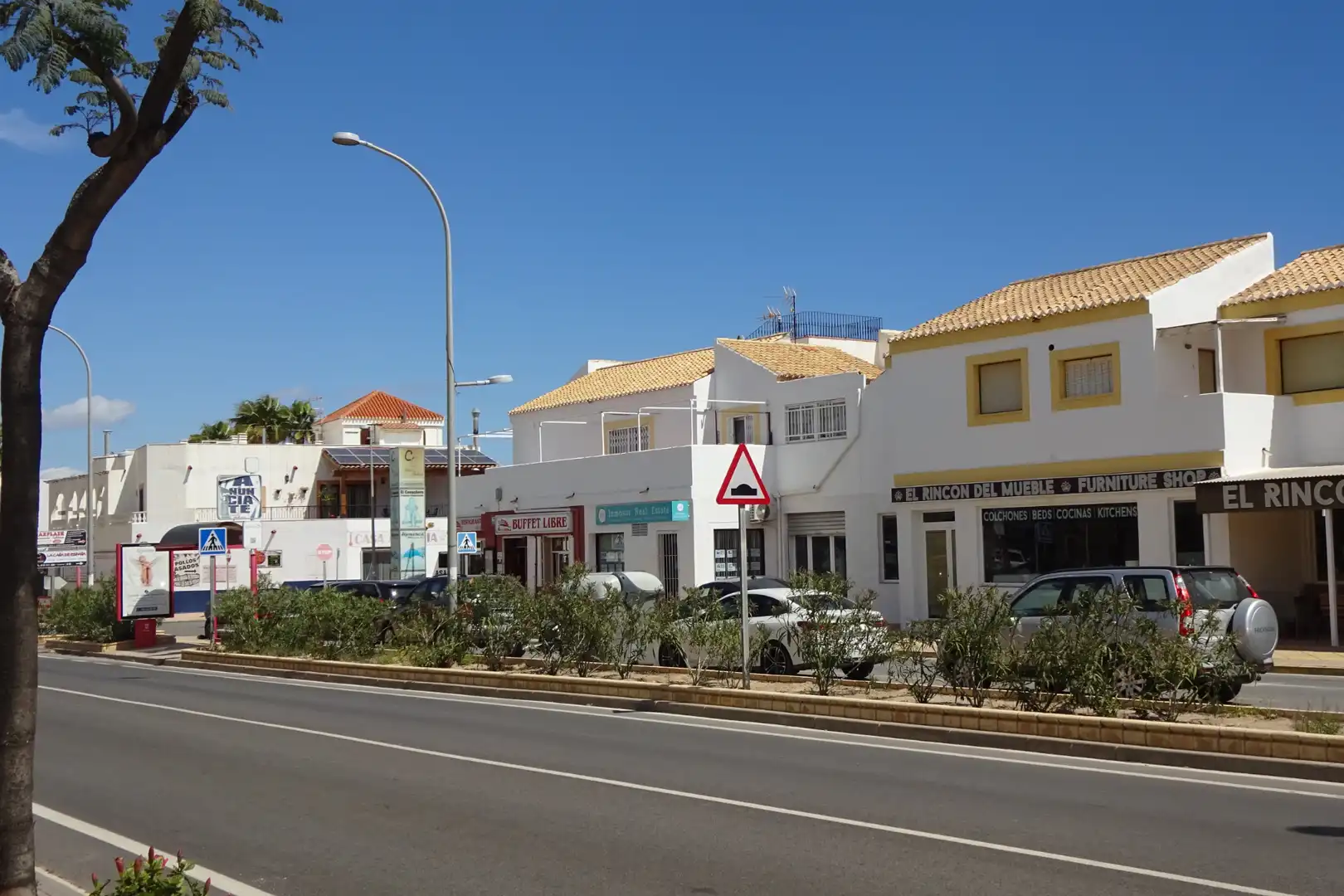Vista exterior de Casa adosada en venta en Garrucha con Terraza, Amueblado y Piscina comunitaria