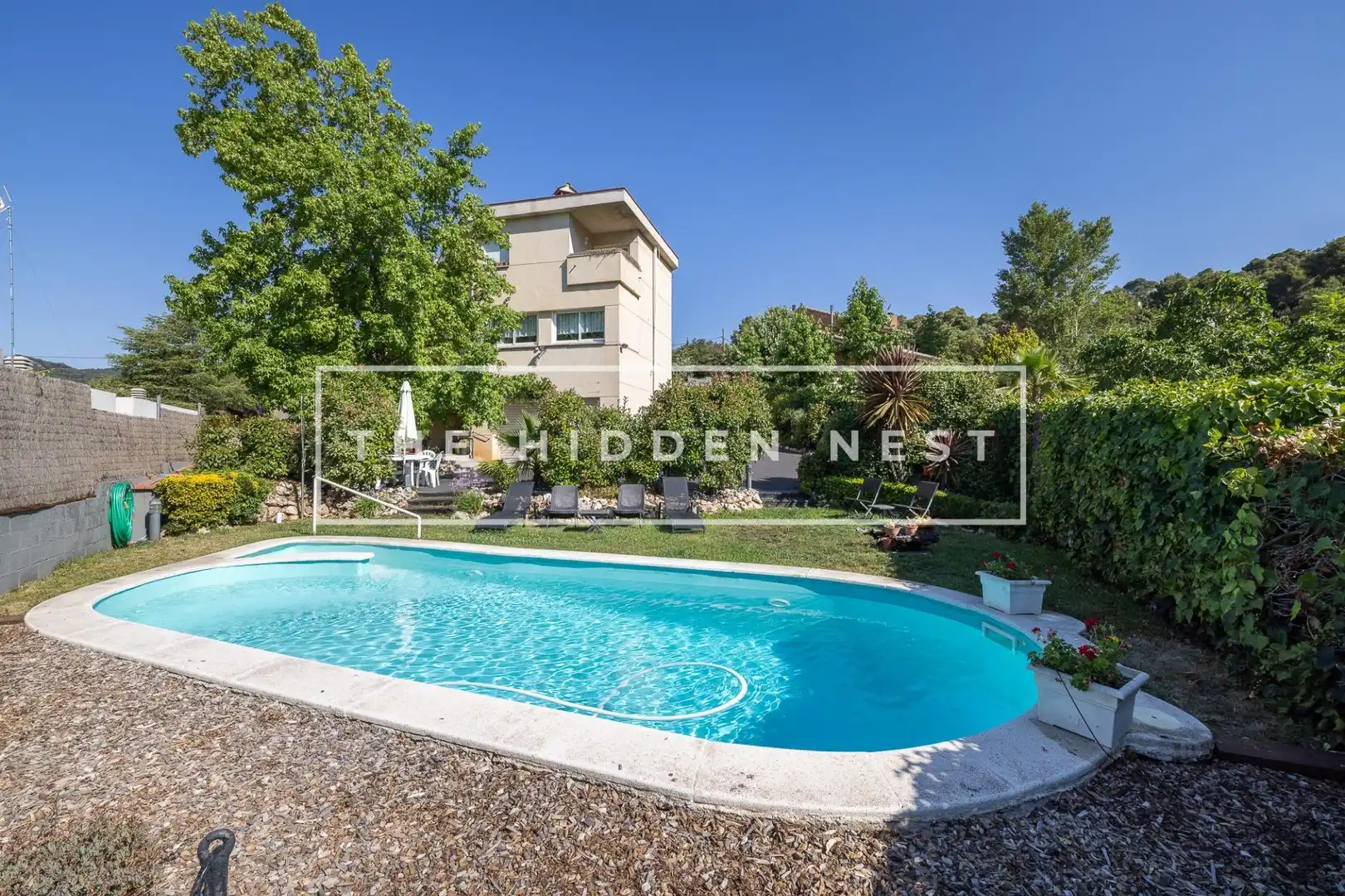 Piscina de Casa o xalet en venda en Matadepera amb Calefacció, Jardí privat i Terrassa