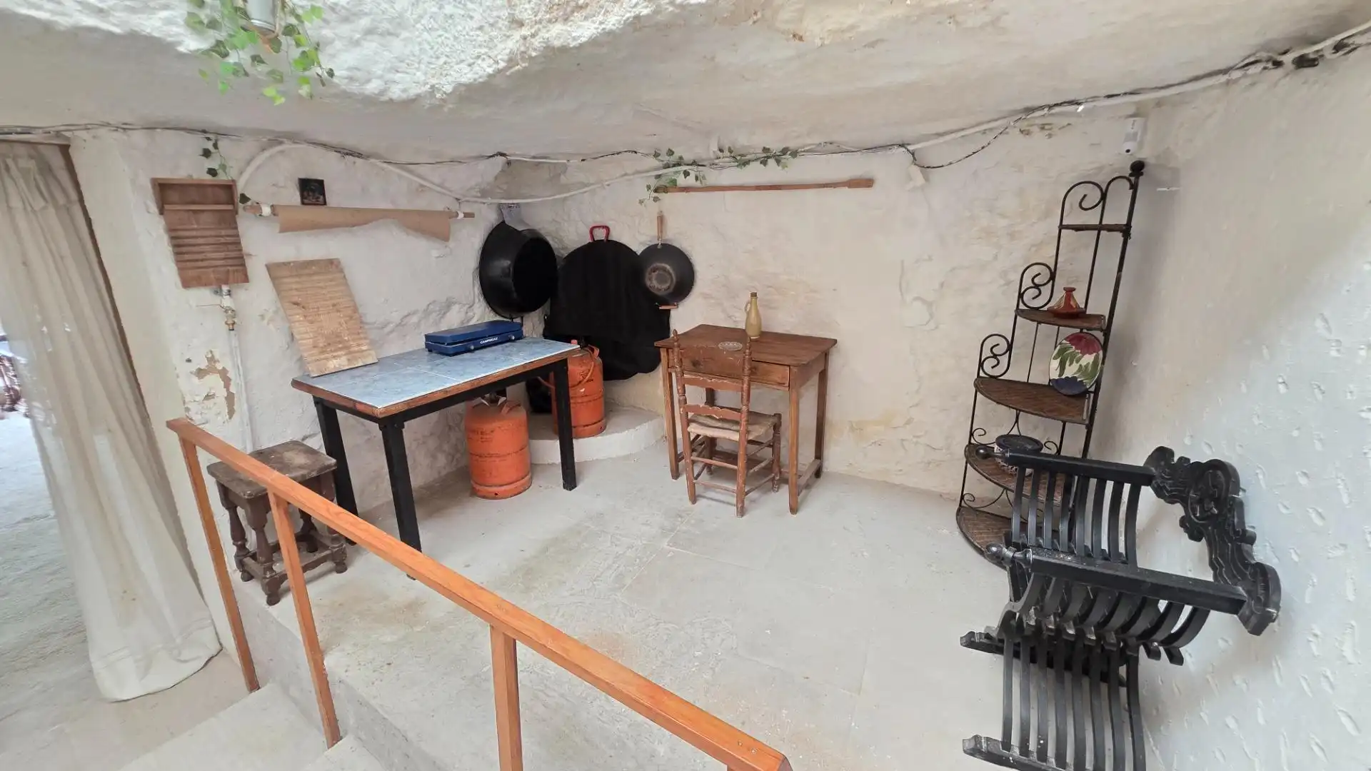 Finca rústica en venda a COVES DE LA TORRE, Centro Ciudad
