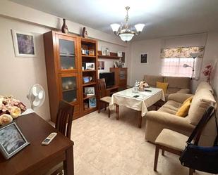Sala d'estar de Casa o xalet en venda en Badajoz Capital amb Terrassa