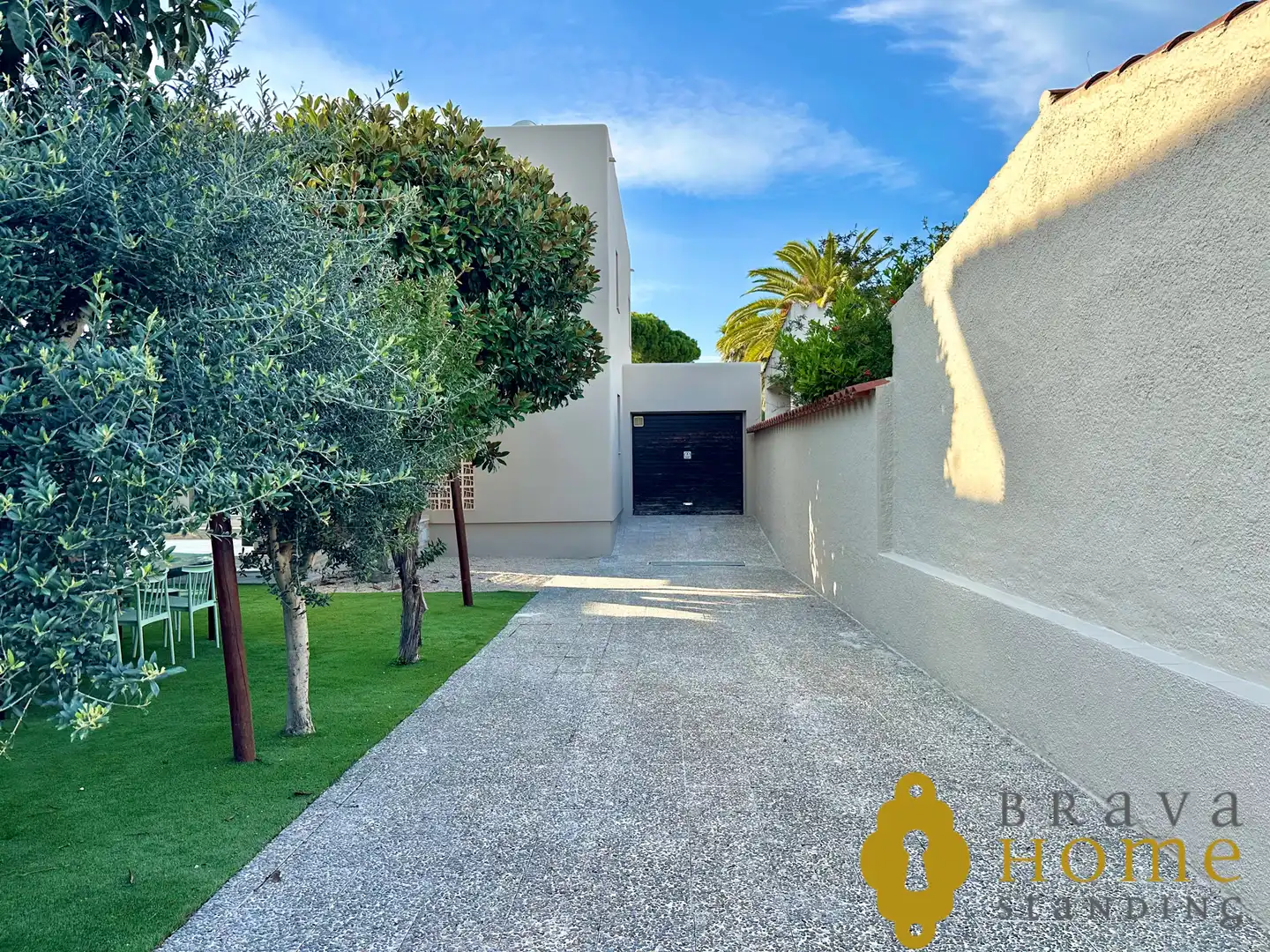 Vista exterior de Casa o chalet en venta en Empuriabrava con Aire acondicionado, Jardín privado y Terraza