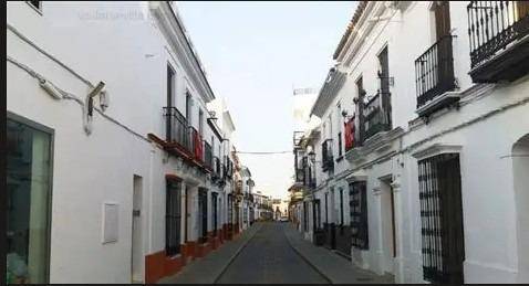 Casa-chalet en Venta en  GIRASOLES (LOS) en Villaverde del Río