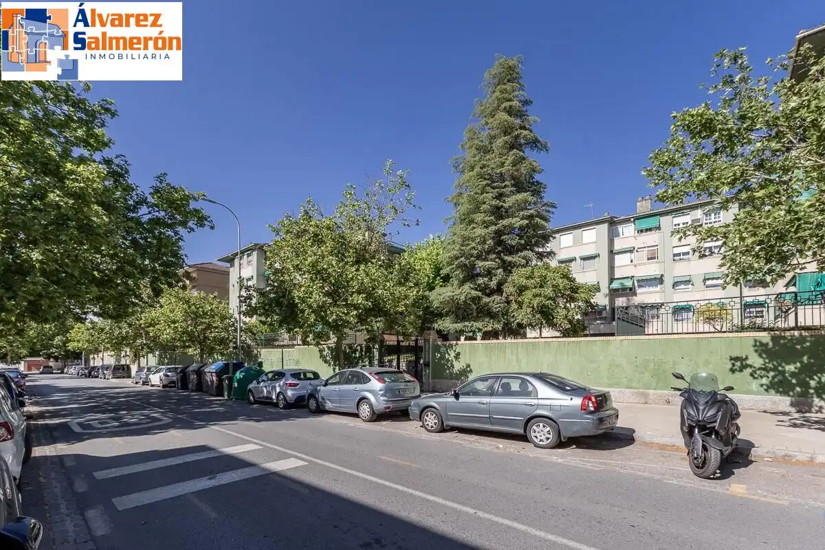 Piso en venta en Calle Bajo de Huétor, Cervantes