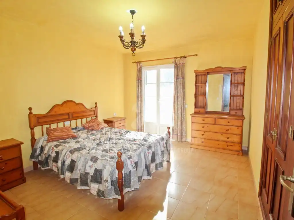 Habitación de Finca rústica en venta en Ferreries con Aire acondicionado, Calefacción y Jardín privado