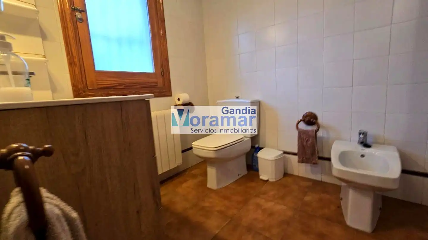 Baño de Casa o chalet de alquiler en Barx con Jardín privado, Terraza y Piscina