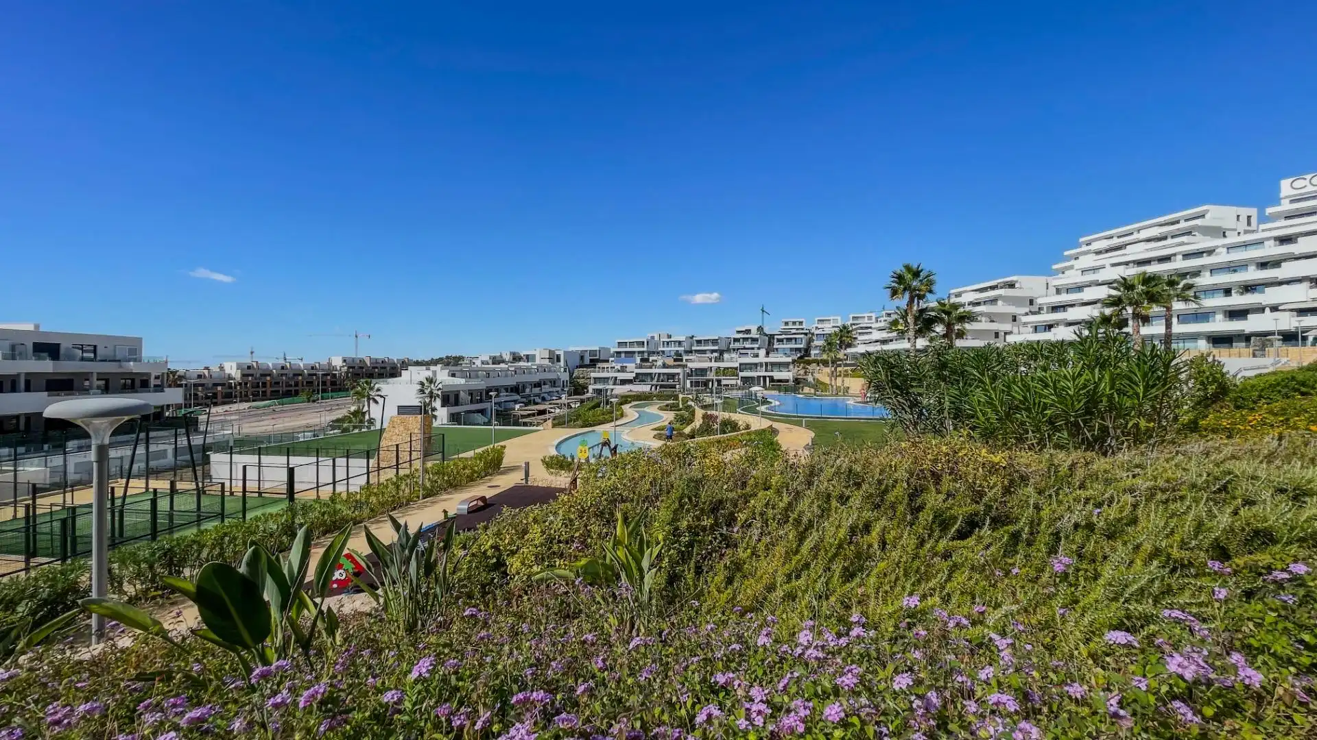 Außenansicht von Dachboden zum Verkauf in Finestrat mit Klimaanlage, Terrasse und Möbliert