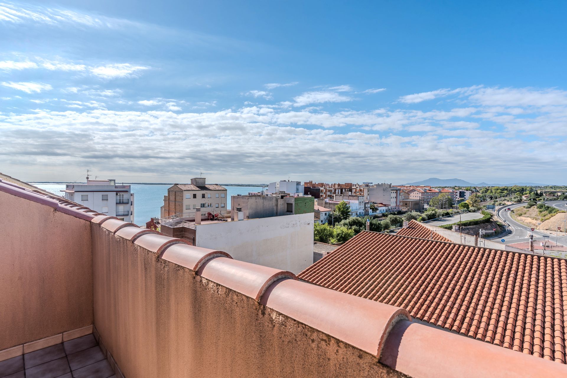 Exterior view of Duplex for sale in L'Ampolla  with Air Conditioner, Heating and Terrace