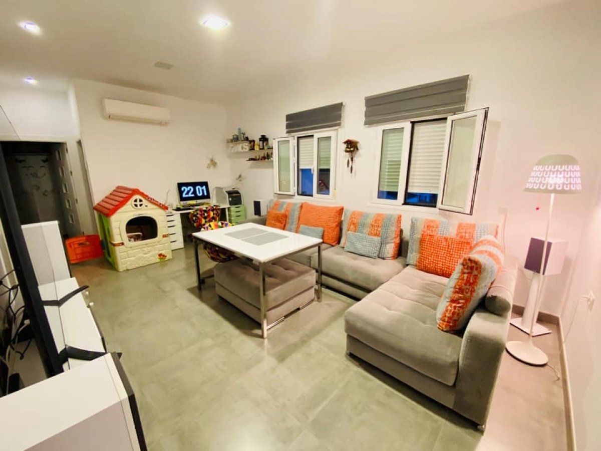 Living room of Flat for sale in Peñarroya-Pueblonuevo  with Air Conditioner and Heating
