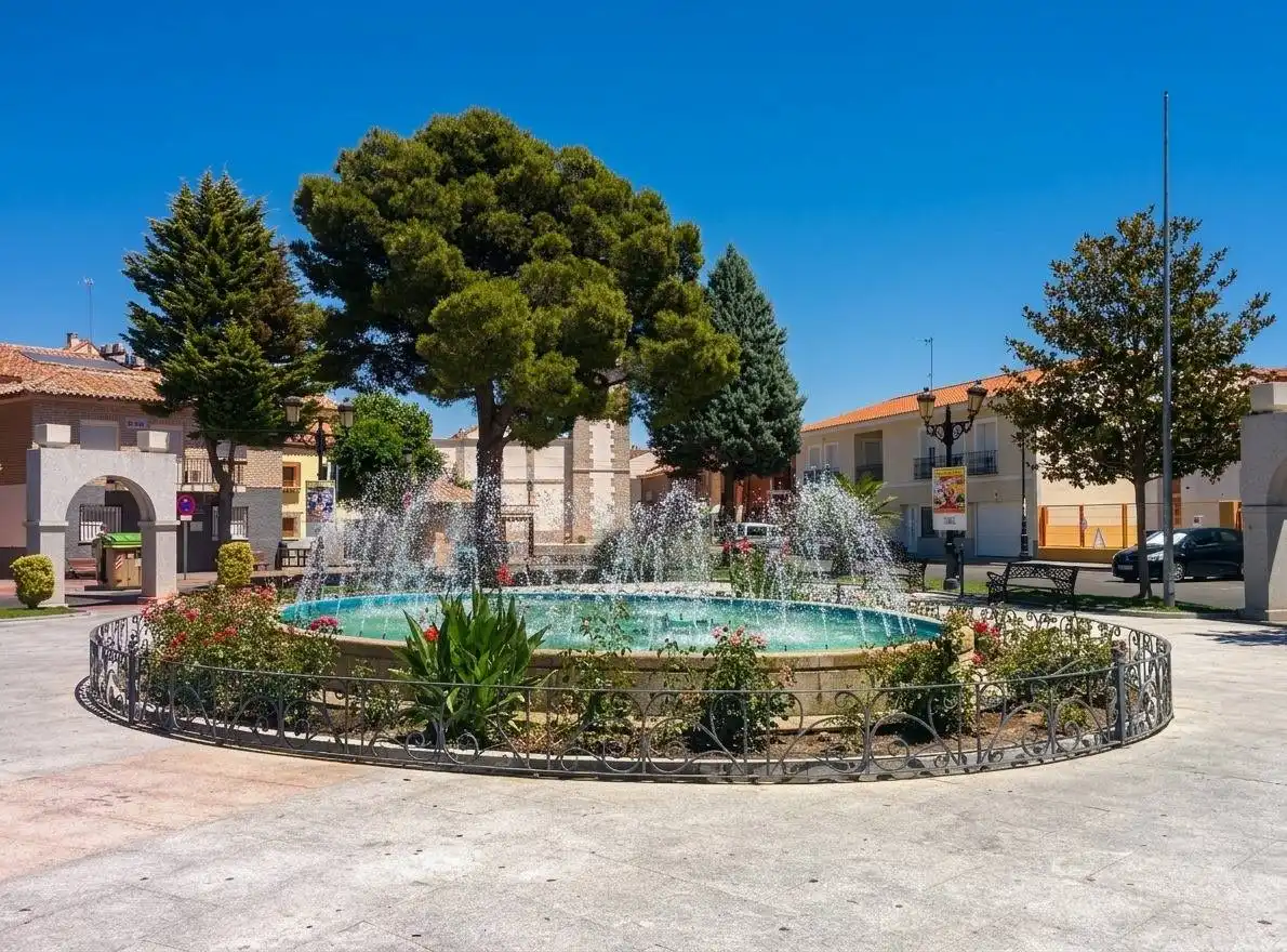 Vista exterior de Apartamento en venta en Yeles con Aire acondicionado, Calefacción y Trastero