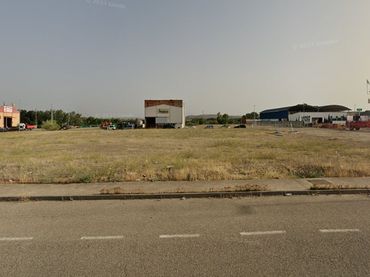 Terreny industrial en venda a Mengíbar