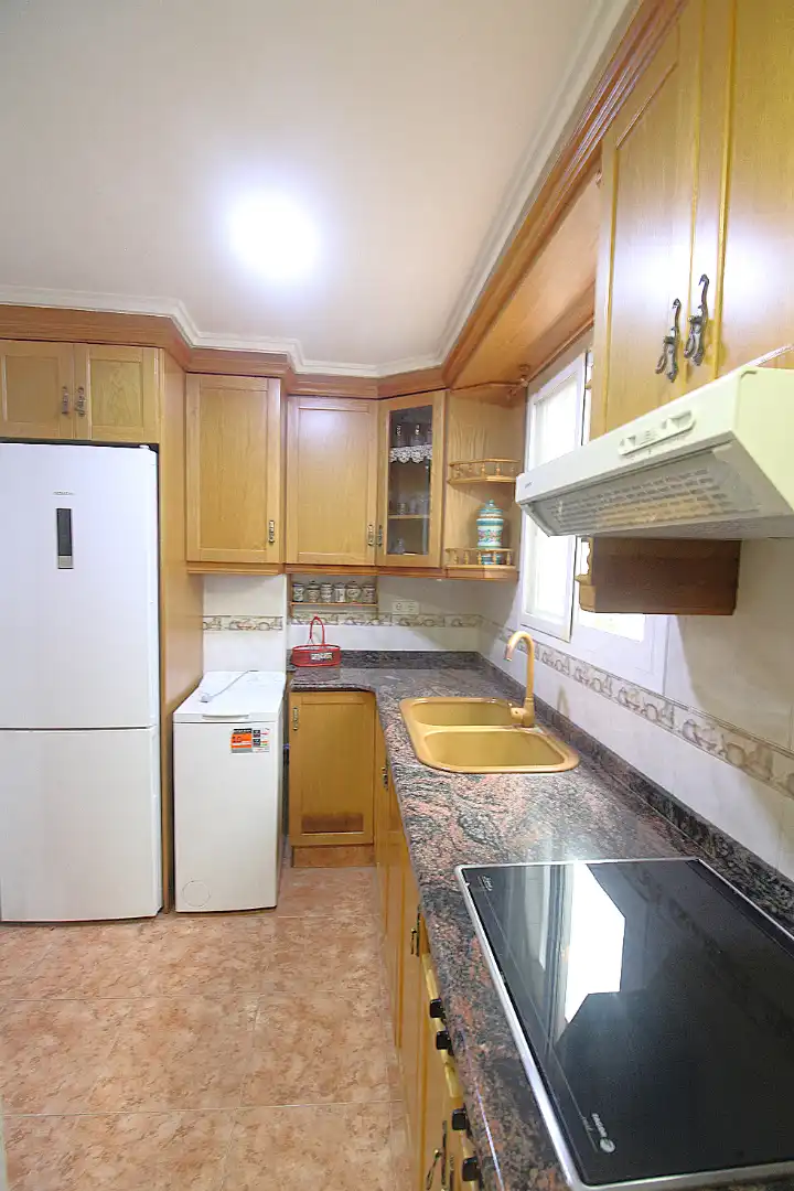 Cocina de Piso de alquiler en Valencia con Aire acondicionado, Terraza y Amueblado