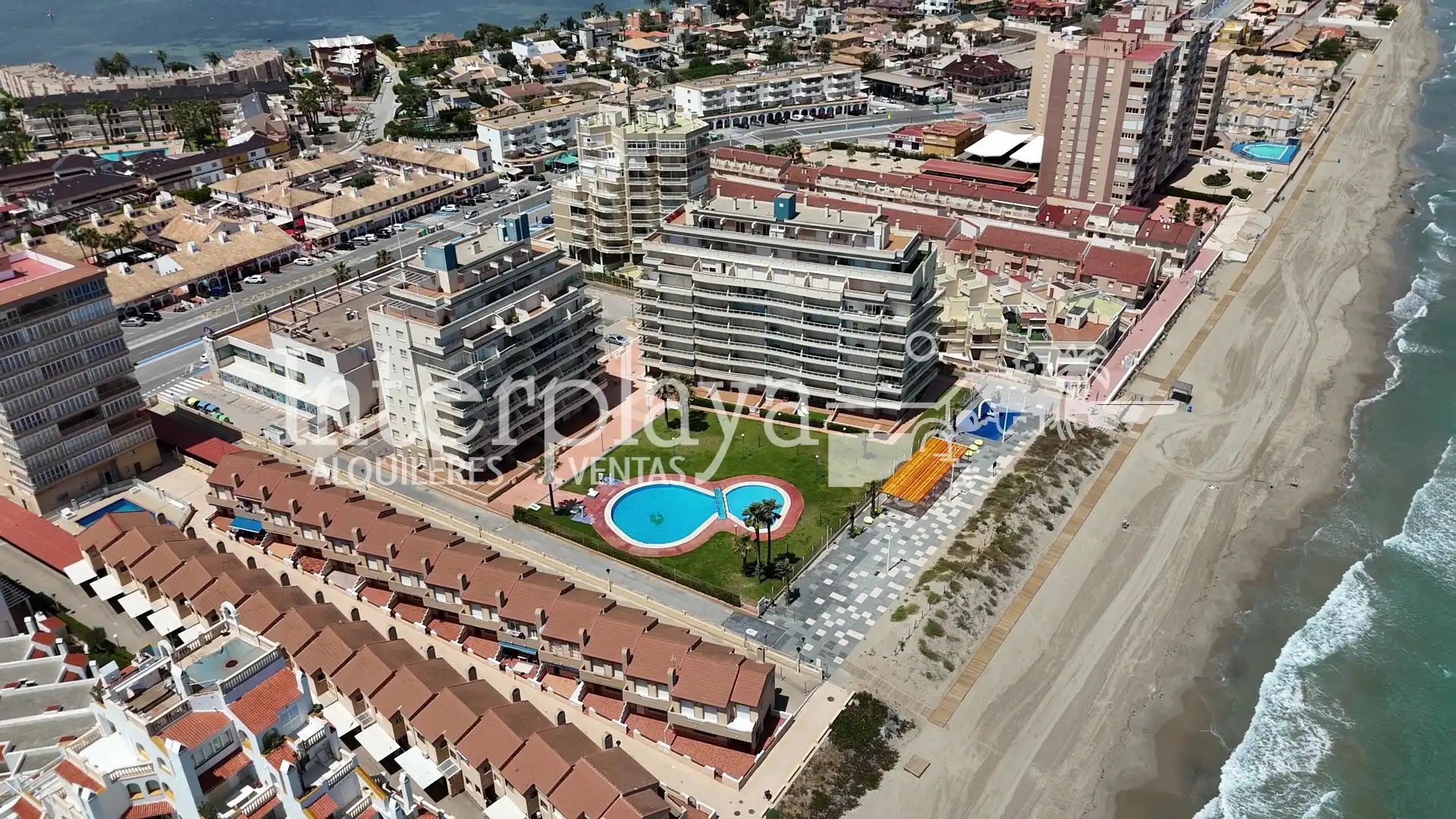 Apartament amb piscina en venda a Camino Sotavento 9