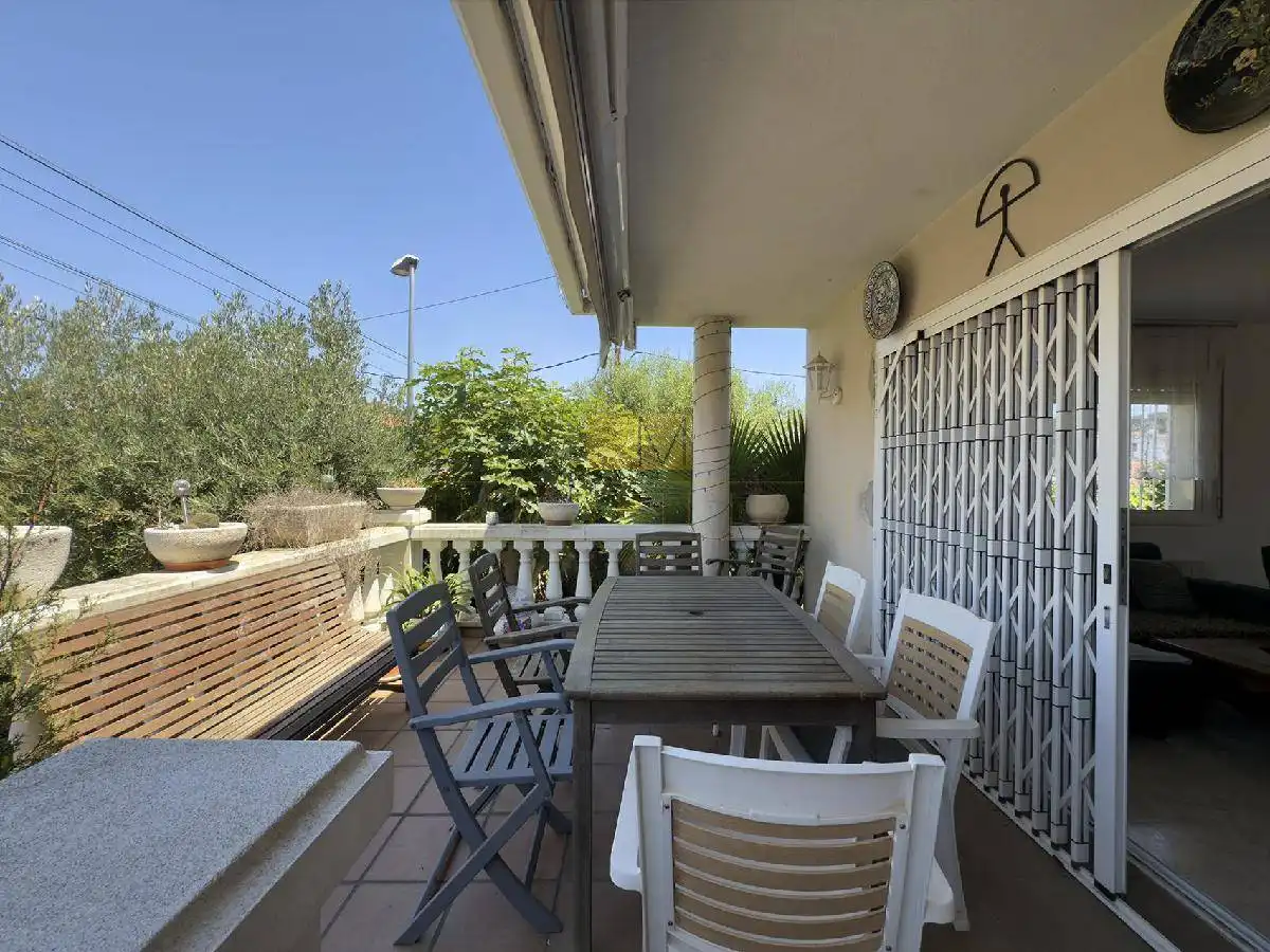 Terrassa de Casa o xalet en venda en Sant Pere de Ribes amb Aire condicionat, Calefacció i Jardí privat