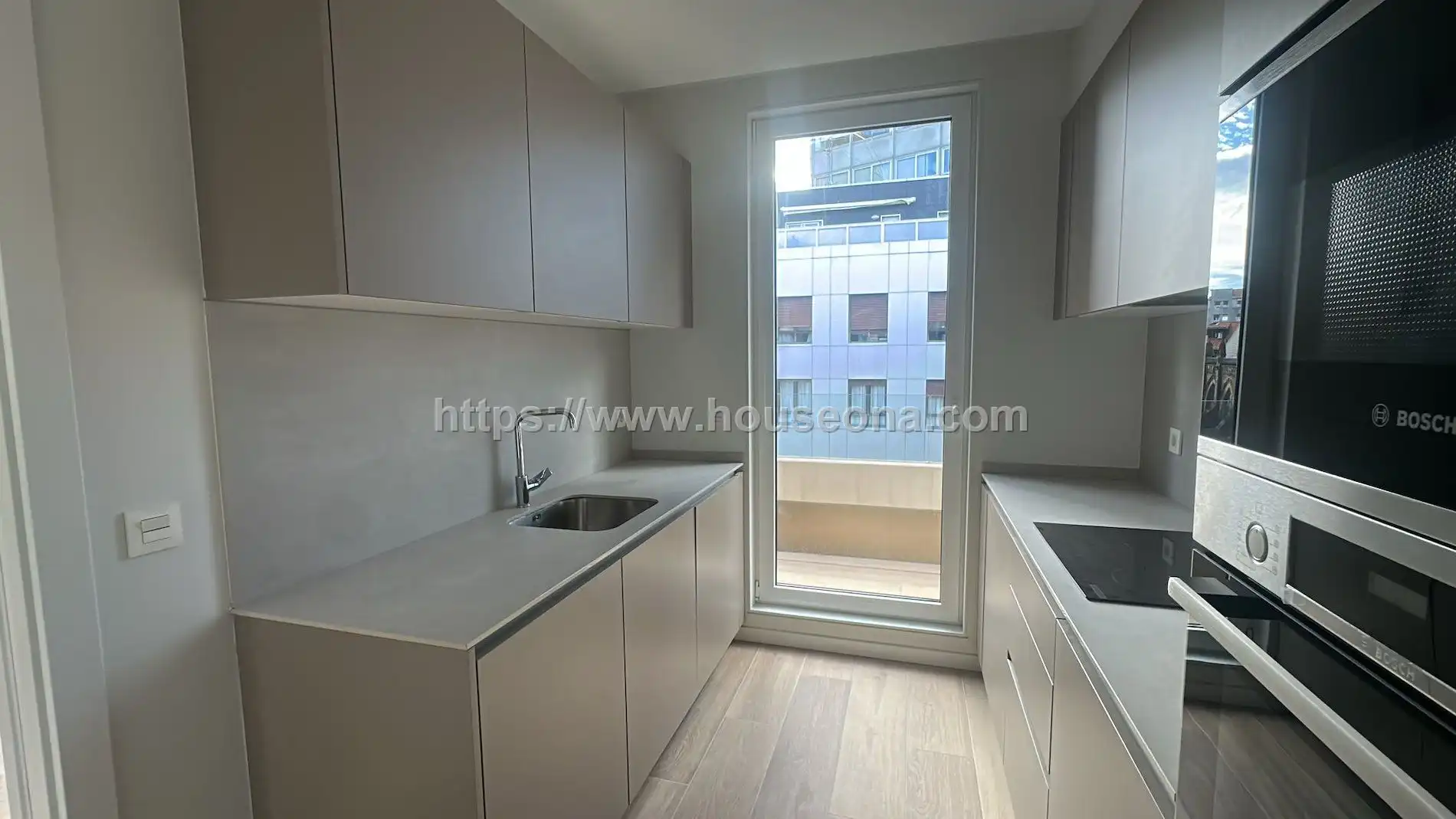 Cocina de Ático de alquiler en Bilbao  con Calefacción, Terraza y Trastero