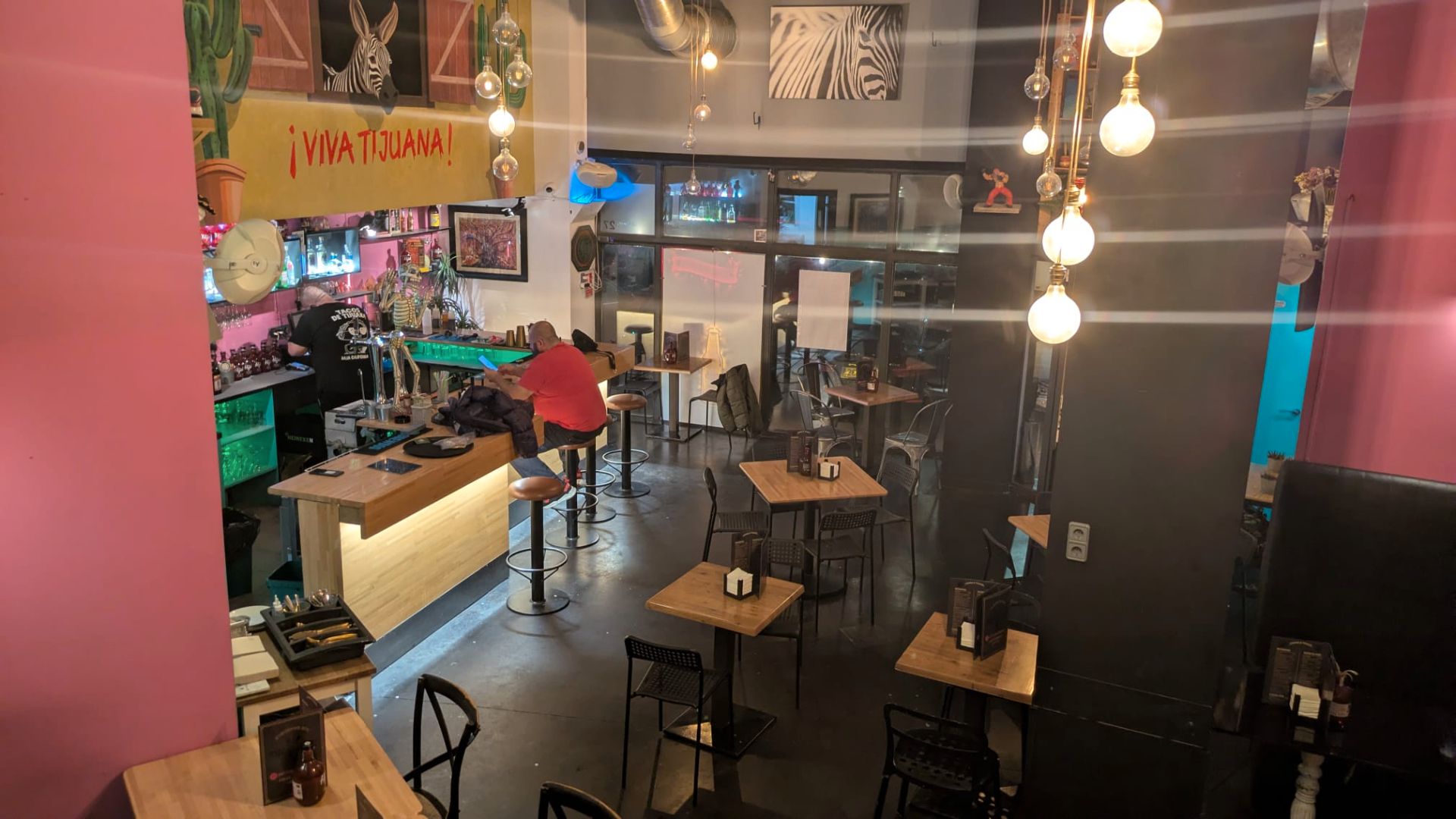 Local de lloguer en Móstoles amb Aire condicionat, Calefacció i Terrassa