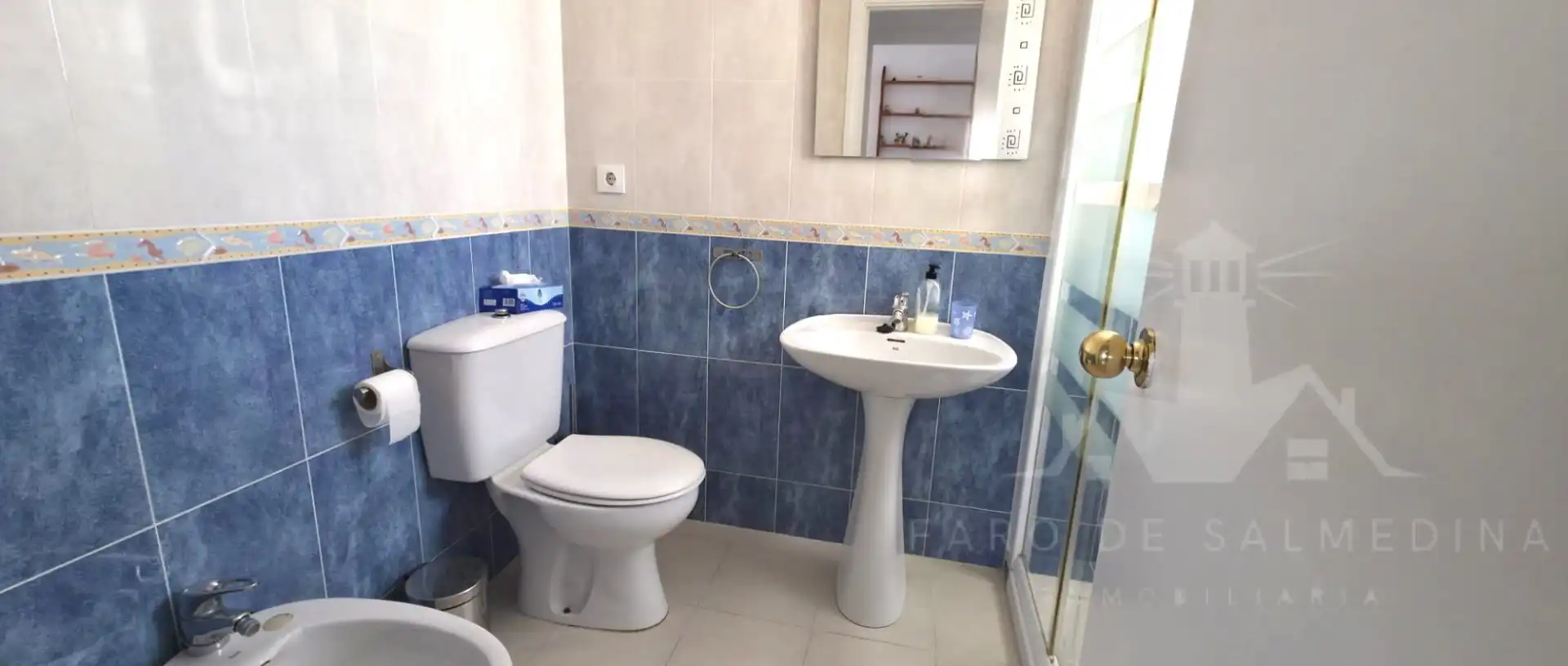 Bathroom of Flat for sale in Chipiona  with Terrace and Furnished