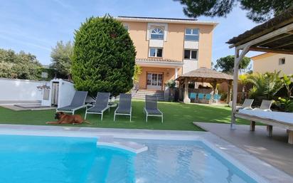 Swimming pool of House or chalet for sale in Calella  with Air Conditioner, Terrace and Swimming Pool