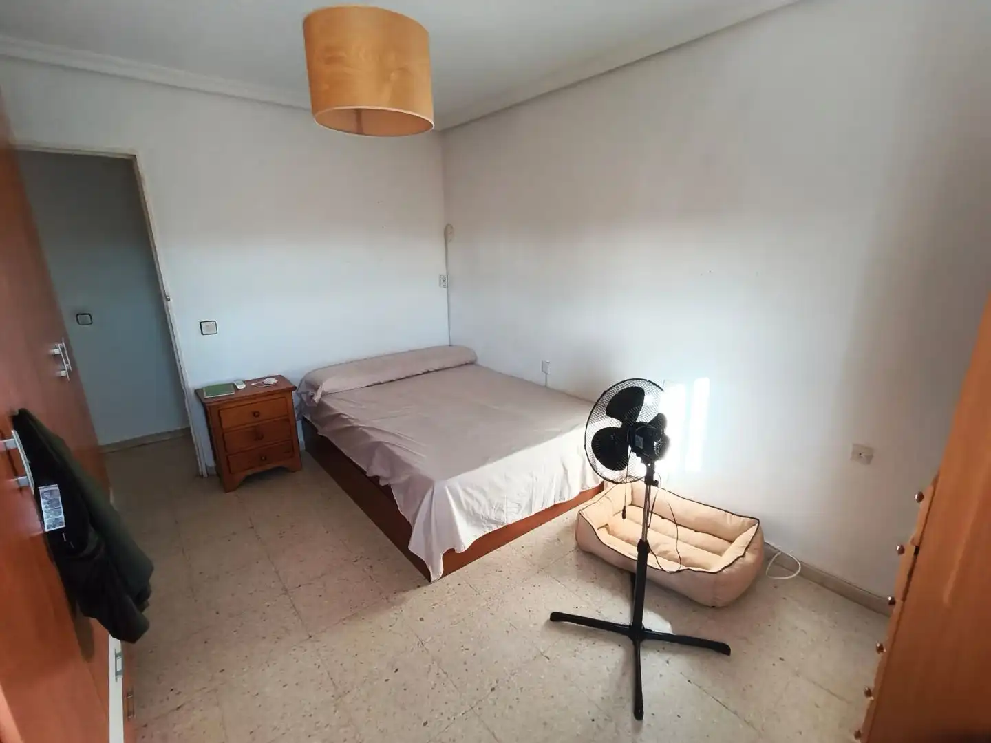 Habitación de Piso en venta en  Sevilla Capital con Aire acondicionado