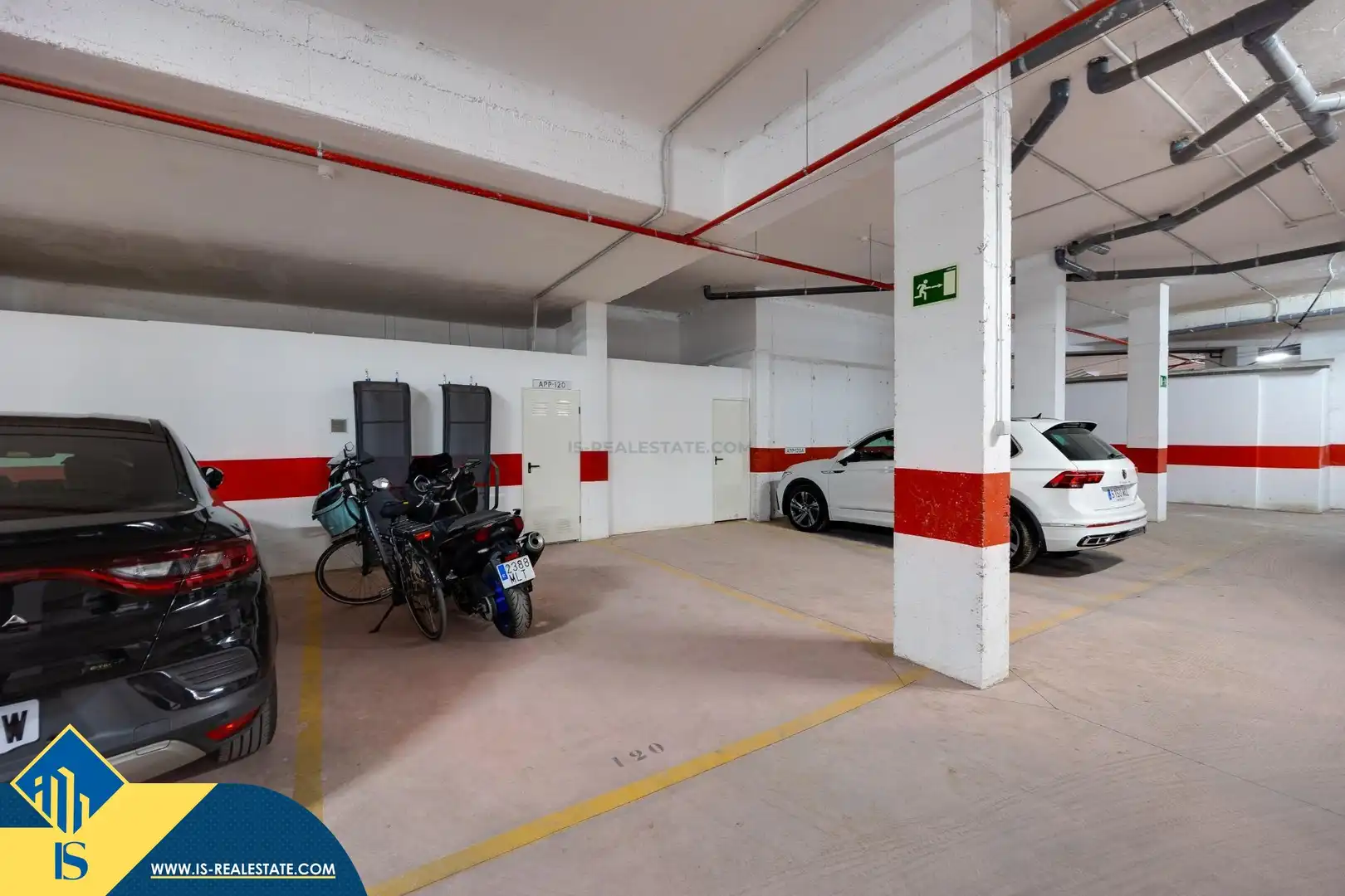 Aparcament de Pis en venda en Orihuela amb Aire condicionat, Terrassa i Traster