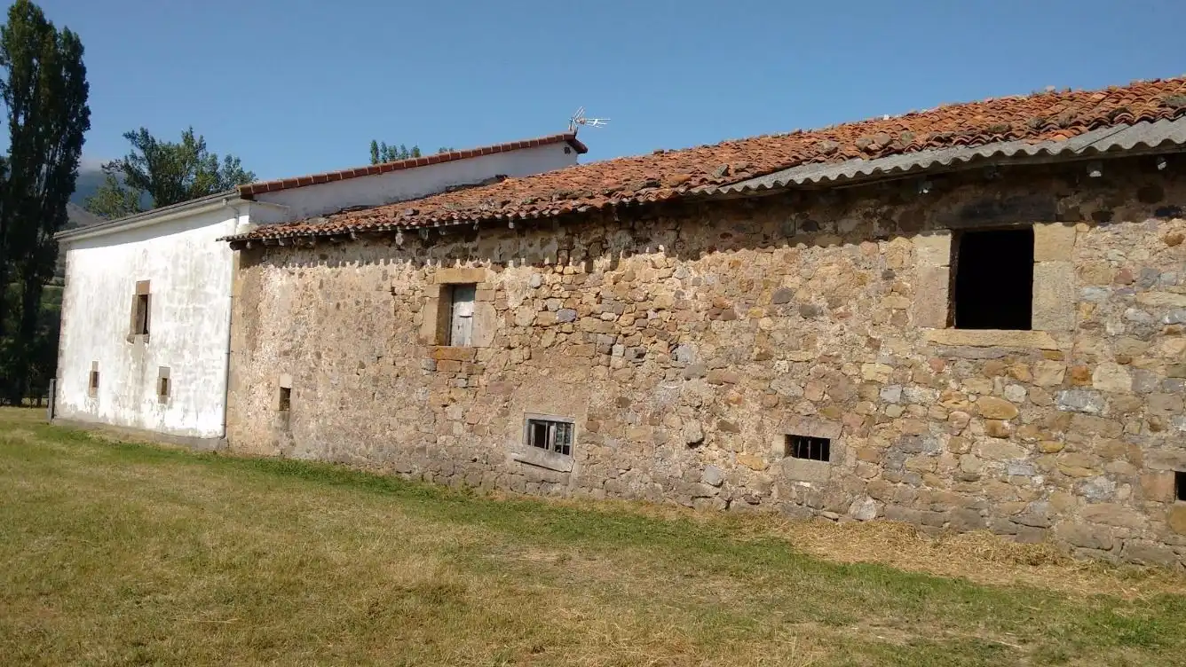 Detached homes for sale in Hermandad de Campoo de Suso