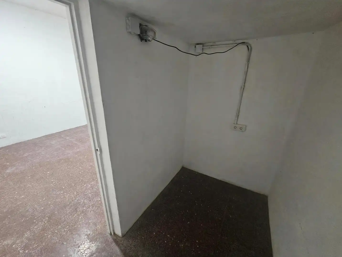 Local comercial en venda a Carrer Venus 18, imagen 8