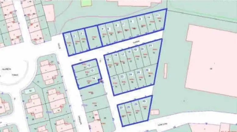 Residencial en venta en Calle Turina, Dosbarrios