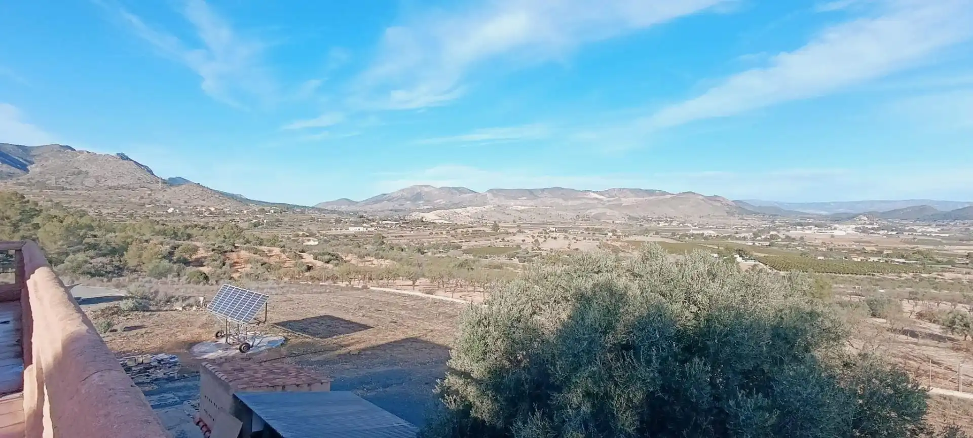 Haus oder Chalet zum Verkauf in Hondón de las Nieves / El Fondó de les Neus mit Privatgarten, Terrasse und Abstellraum