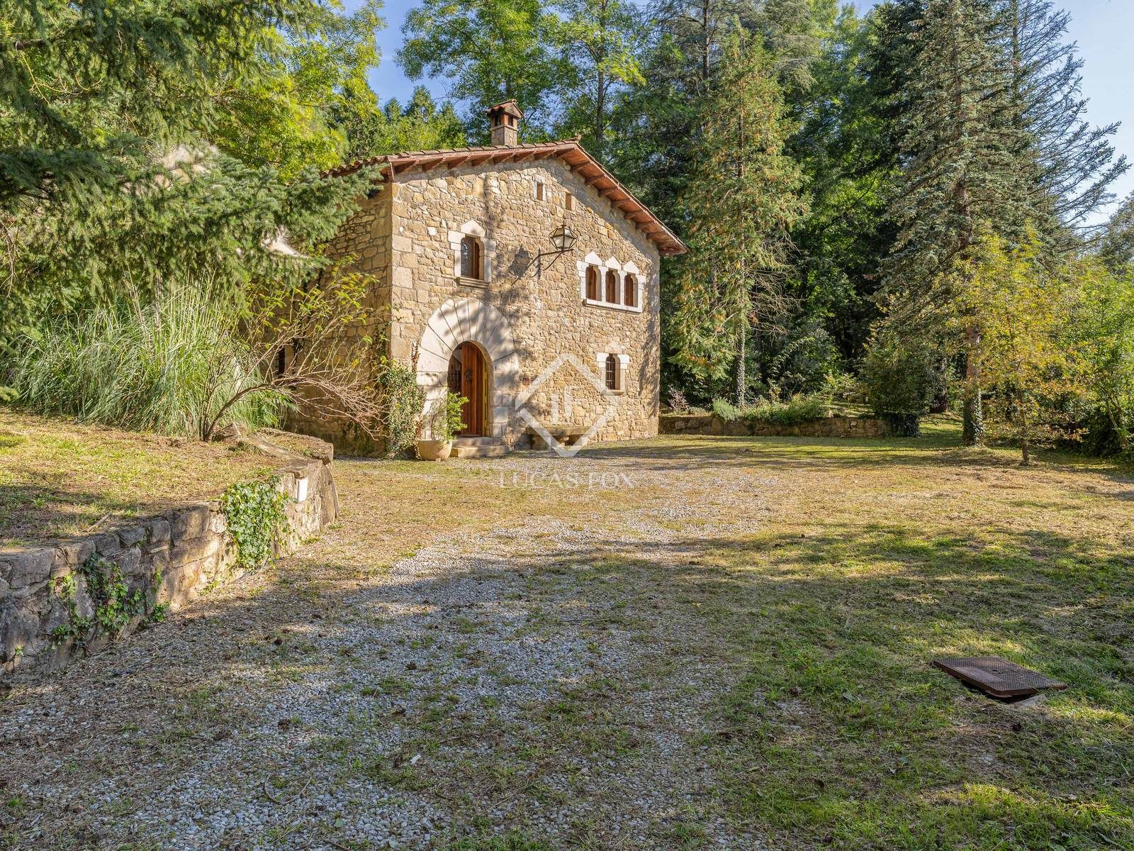 Garden of Country house for sale in La Vall d'en Bas  with Heating, Private garden and Balcony