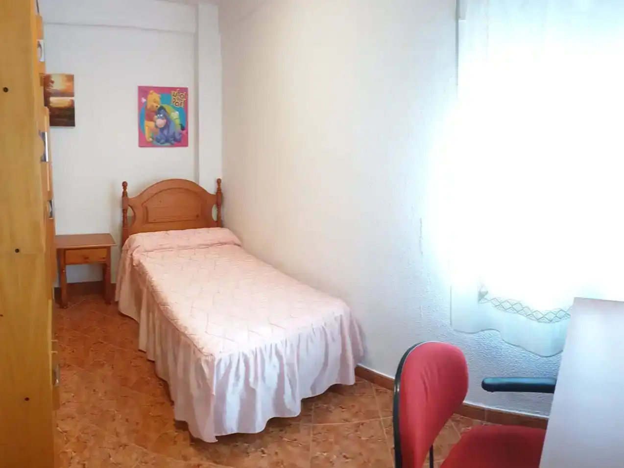 Schlafzimmer von Wohnung zur Miete in  Sevilla Capital mit Klimaanlage und Balkon
