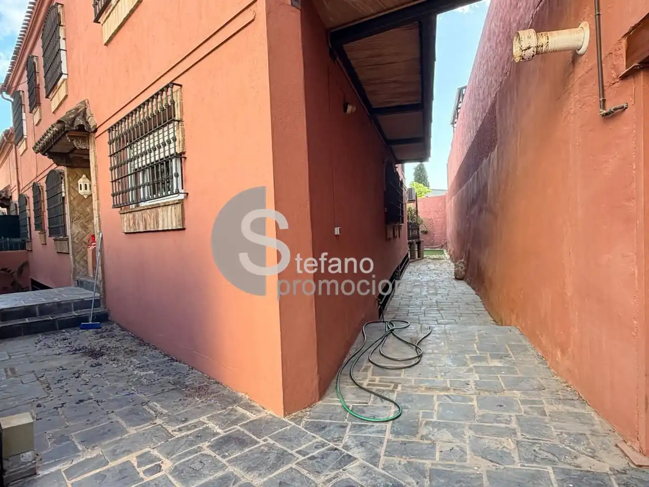 Exterior view of Detached homes for rent in Málaga  with Air Conditioner, Private garden and Terrace